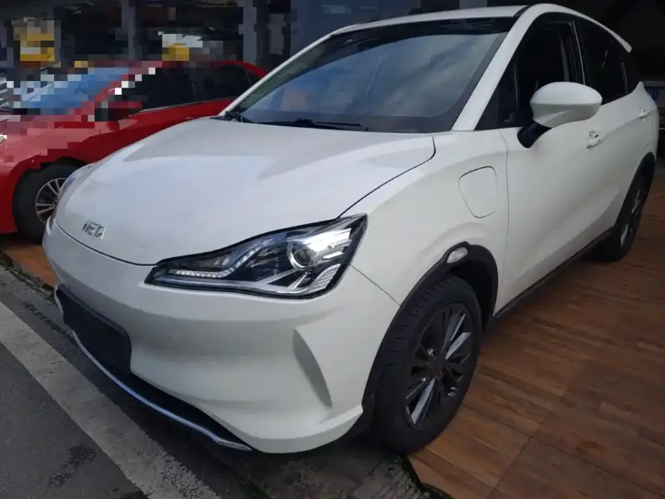 Neta Nezha V Trend 400 Lite 2022