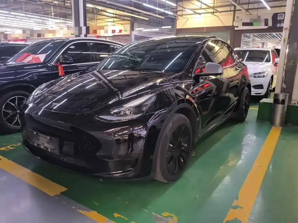 Tesla Model Y Facelift Rear-Wheel Drive Version 2023
