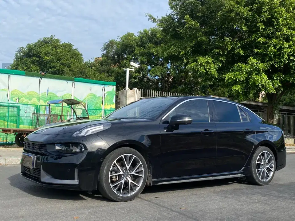 Lynk & Co 03 1.5TD DCT Jin Pro 2021