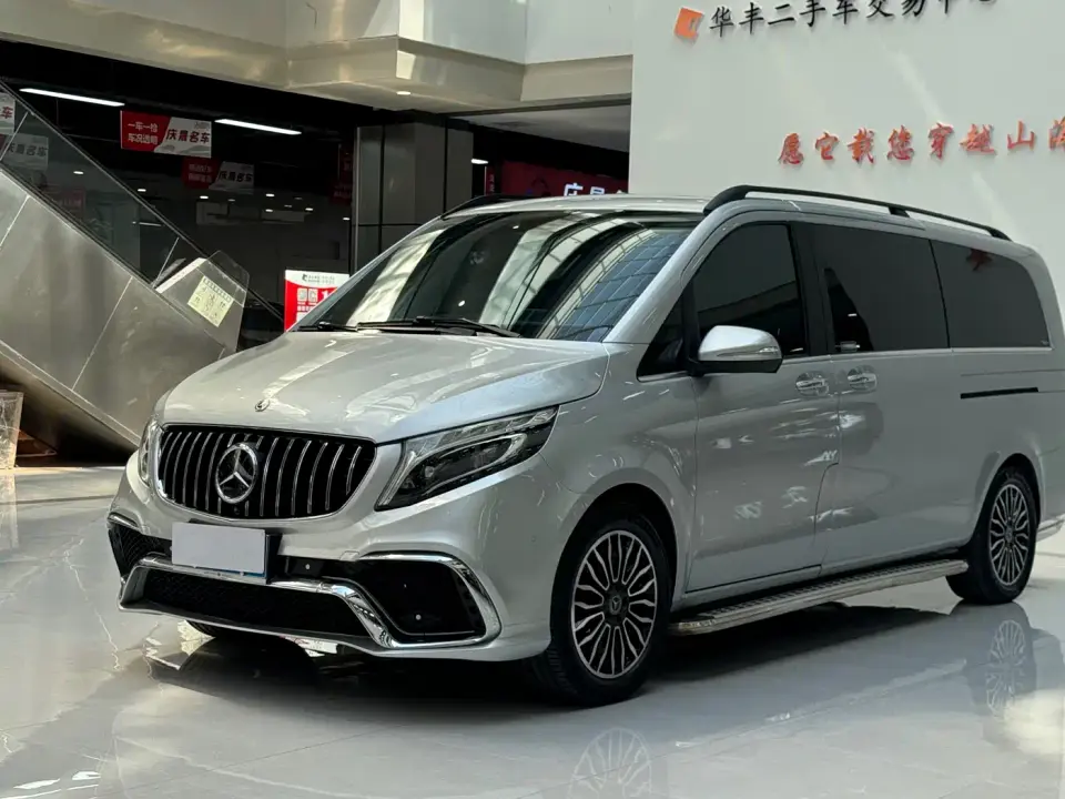 Mercedes-Benz V-Class V 260 L Premium Long Wheelbase Edition China VI 2020