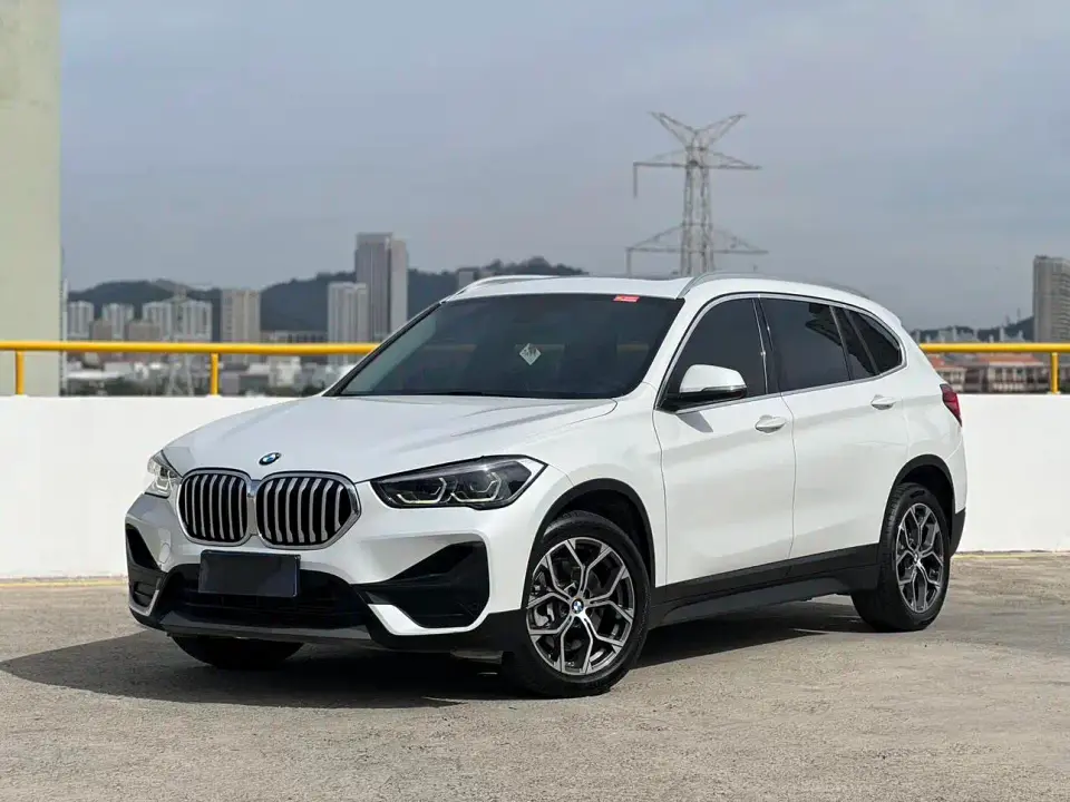 BMW X1 sDrive25Li Leading 2022