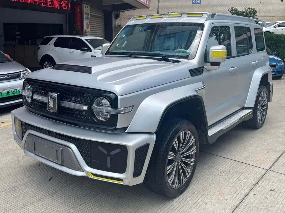 Crossboundary Auto Co-created Tank 300 2.0T Cyber Tank 2022