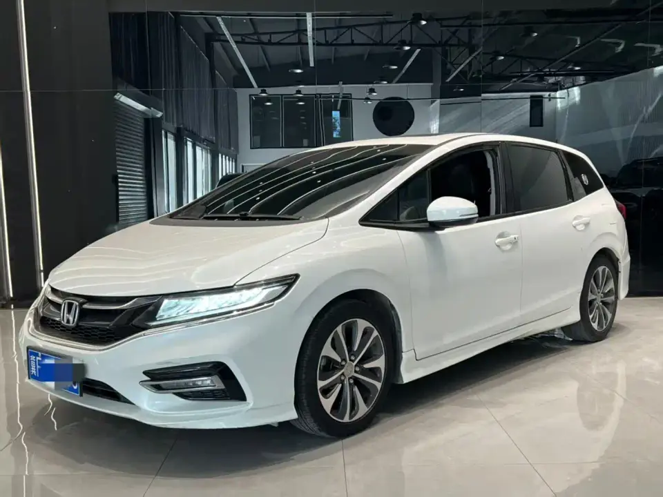 Honda Jade 210TURBO CVT Fashion Edition 2019