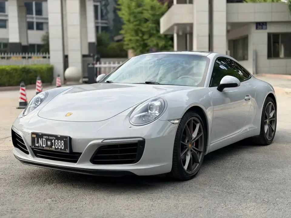 Porsche 911 Carrera 3.0T 2019