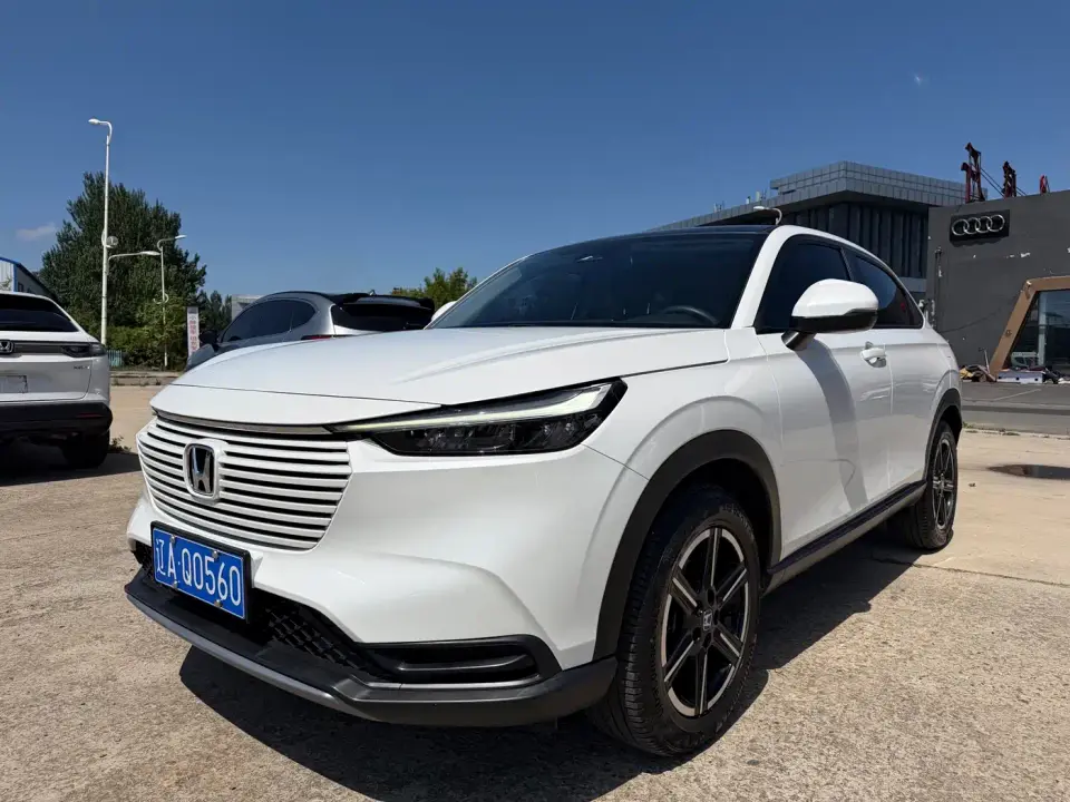 Honda Vezel 1.5L CVT Pioneer Edition 2023