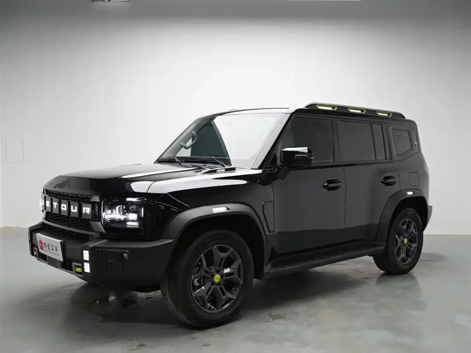 Jetour Traveler 2.0T 4WD Cross PRO Entertainment Edition 2024