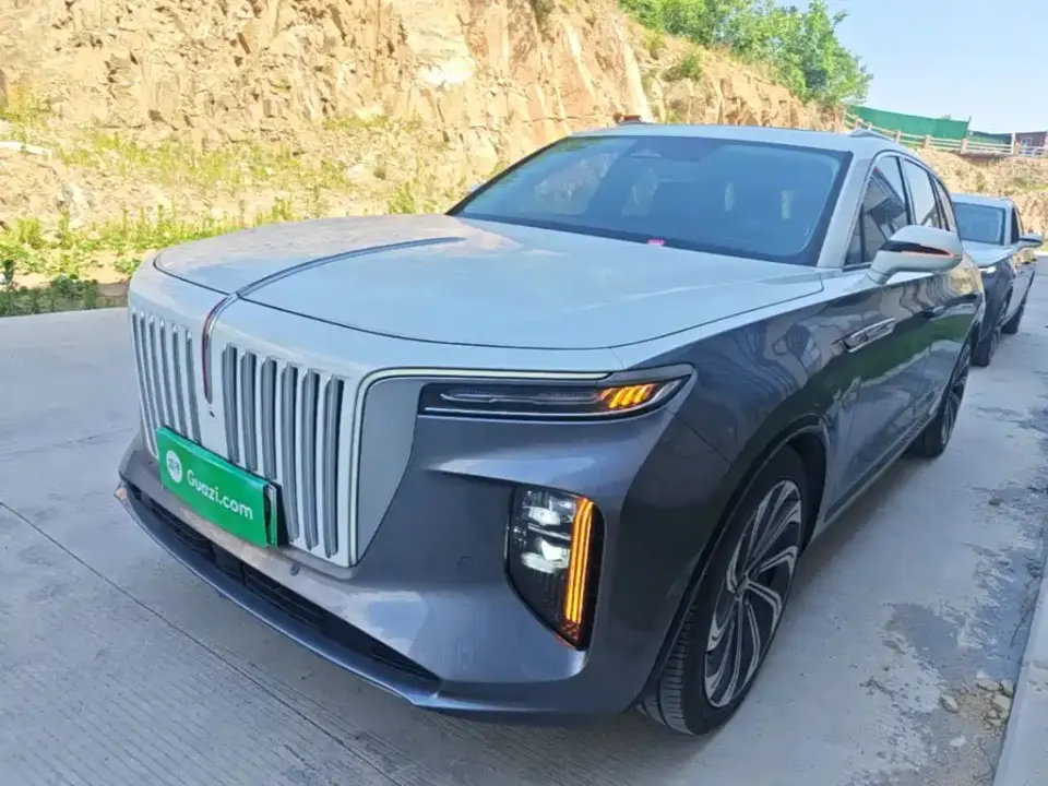 Hongqi E-HS9 660km Qi Ling Edition (4-seater) 2023