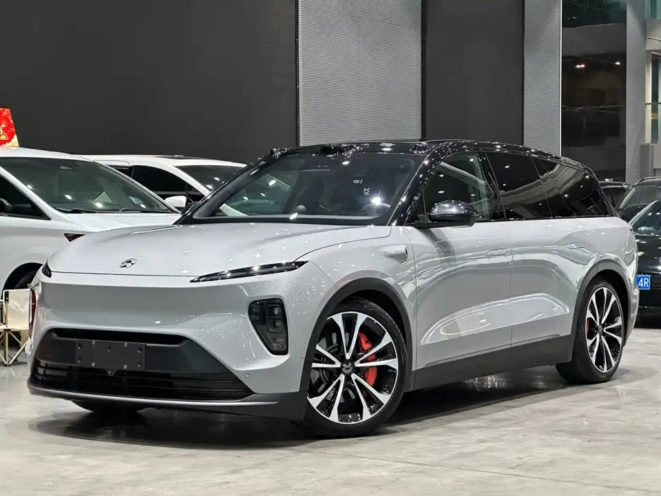 NIO ES8 100kWh Signature Edition 2023