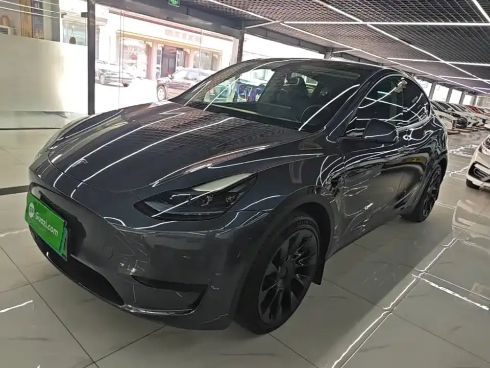 Tesla Model Y Facelift Rear-Wheel Drive Version 2023