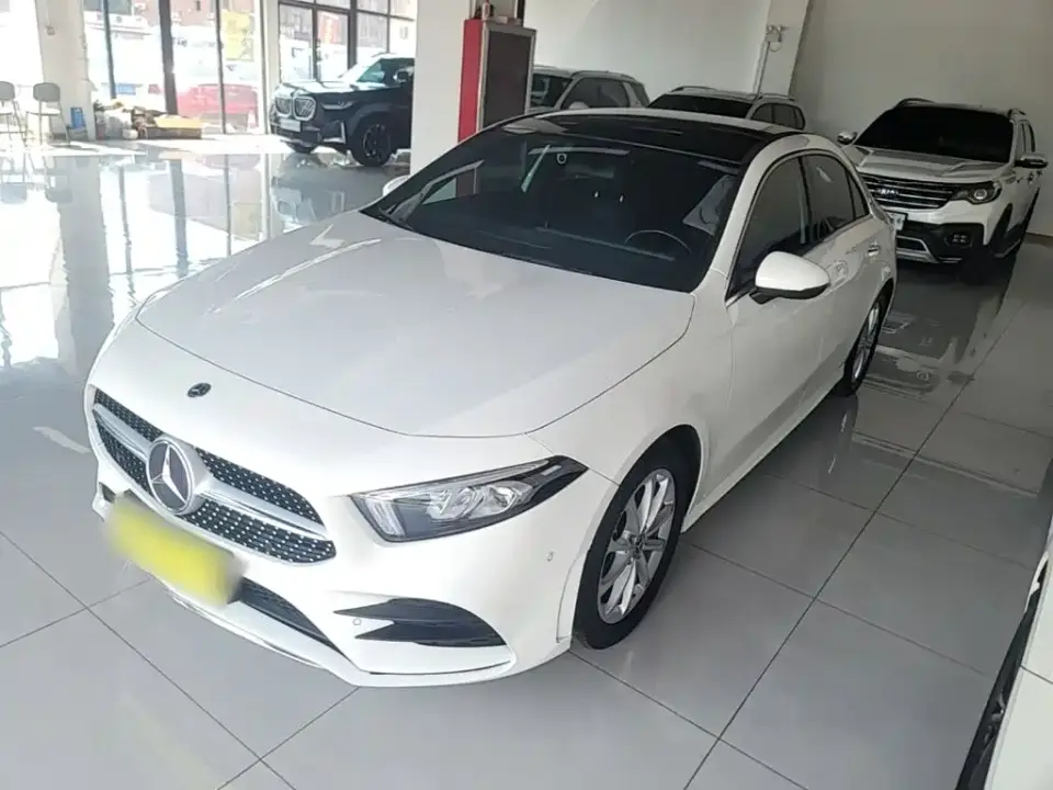 Mercedes-Benz A-Class A 200 L Sport Sedan Fashion Edition 2021