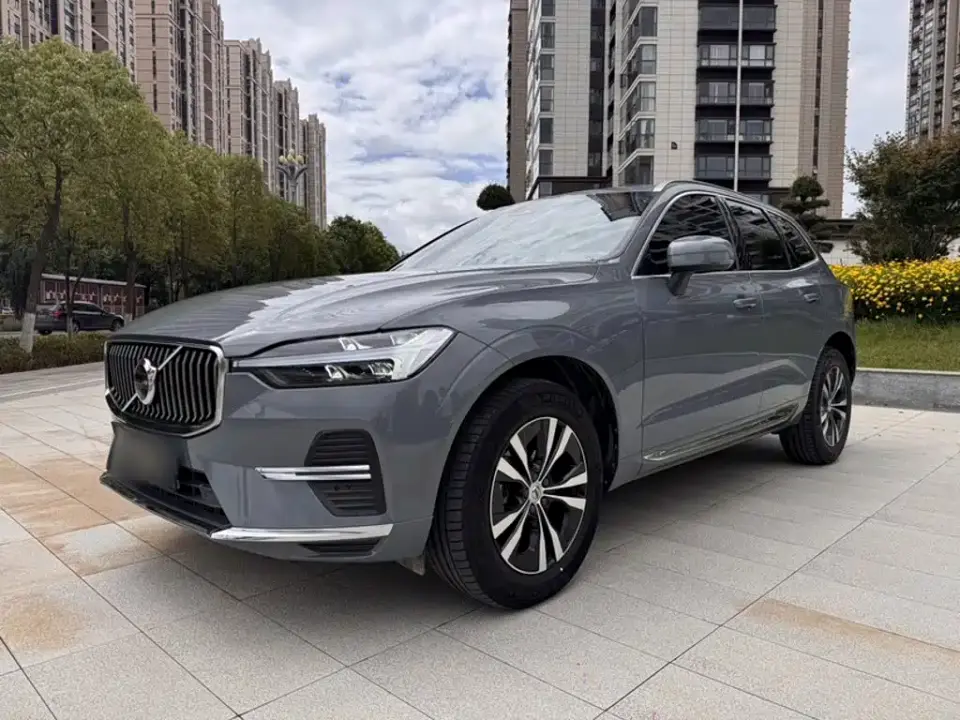 Volvo XC60 B5 AWD Smart Luxury Edition 2022