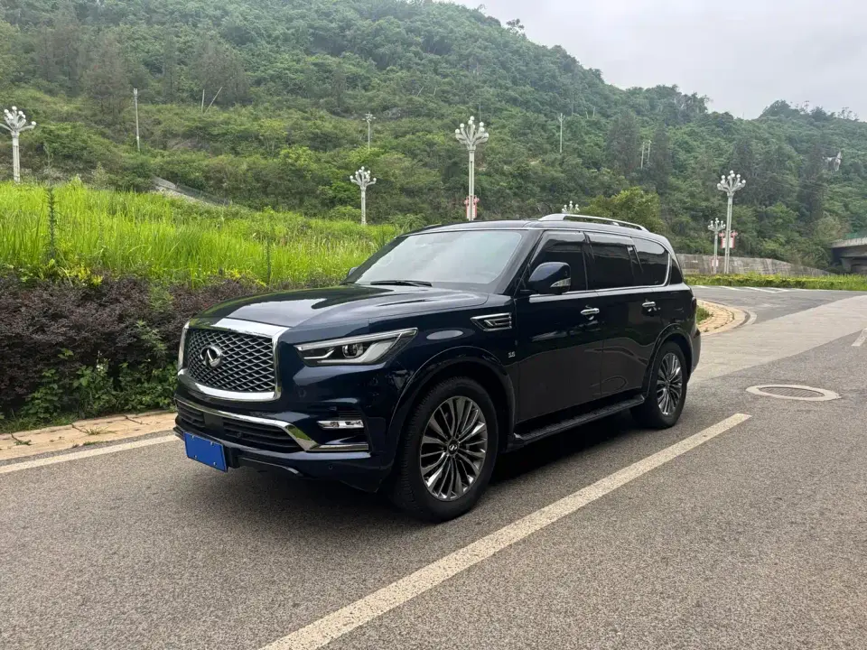 Infiniti QX80 5.6L 4WD 2019