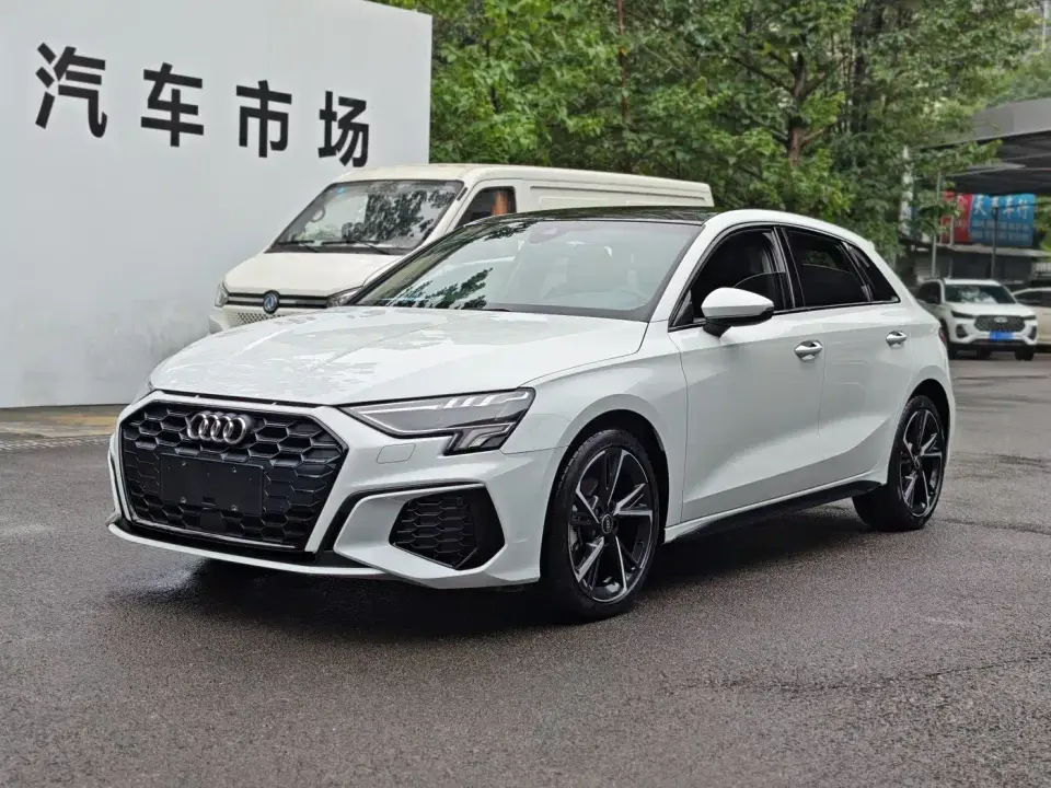 Audi A3 Facelift Sportback 35 TFSI Fashion Sport 2024