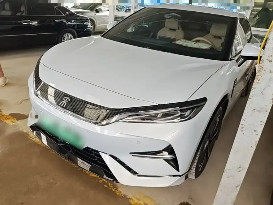 BYD Song L EV Model 662km Excellence 2024