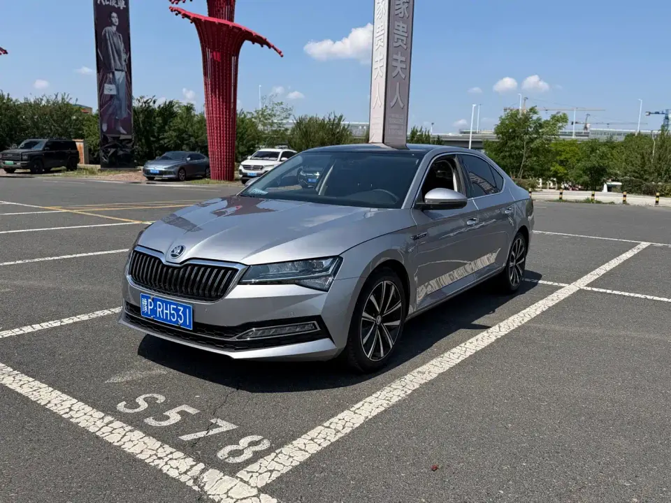 Skoda Superb TSI280 DSG Premium Edition 2023