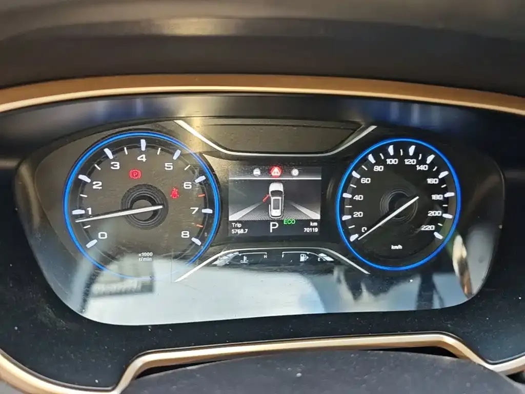 GAC Trumpchi GS5 270T Automatic Elite 2020 — фото 12