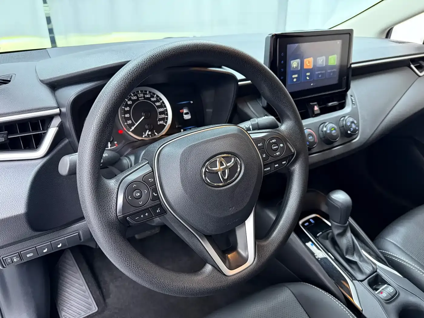 Toyota Corolla 1.5L Pioneer Edition 2022 — фото 7