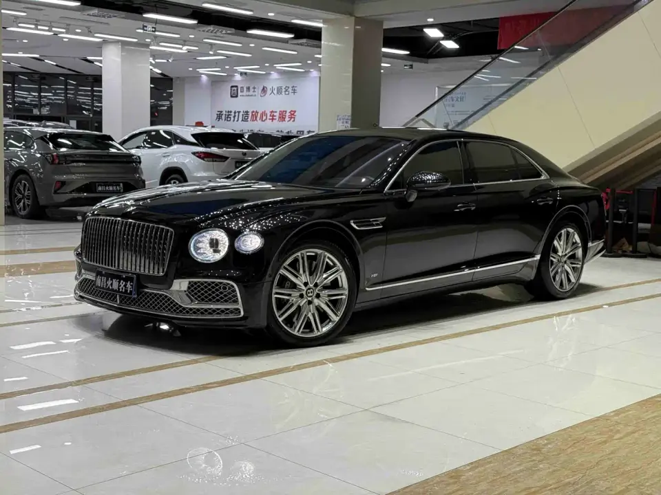 Bentley Flying Spur 4.0T V8 Standard 2022