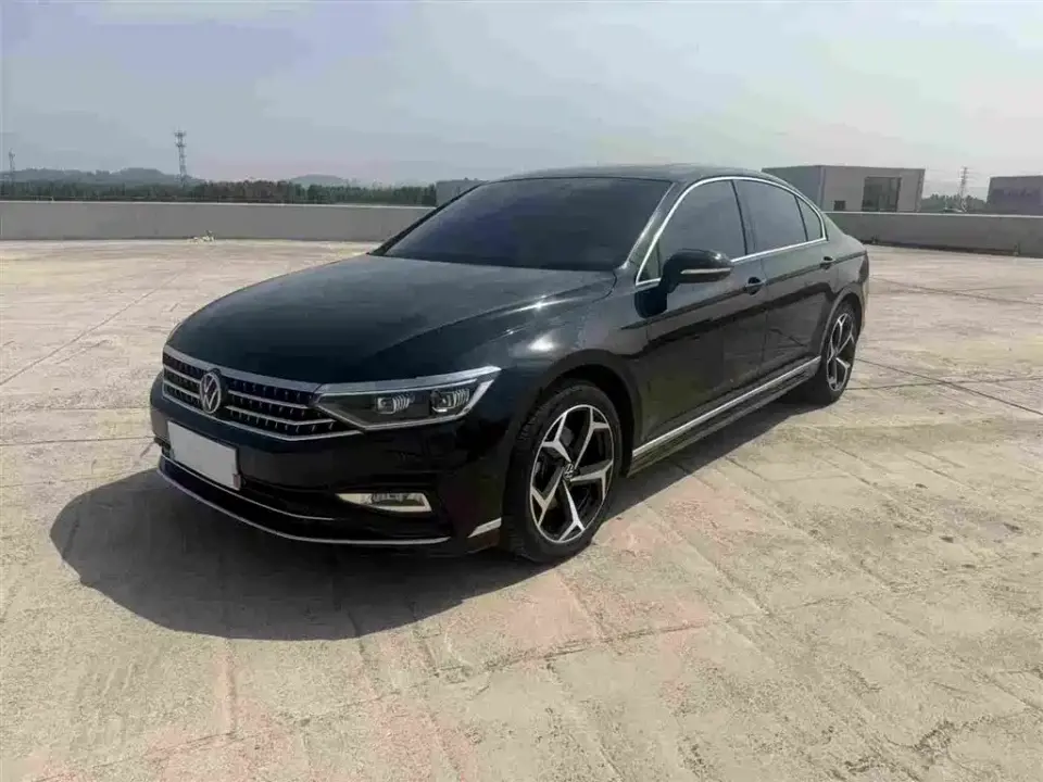 Volkswagen Magotan 2 Million Units Anniversary Edition 330TSI DSG Leading Type 2024