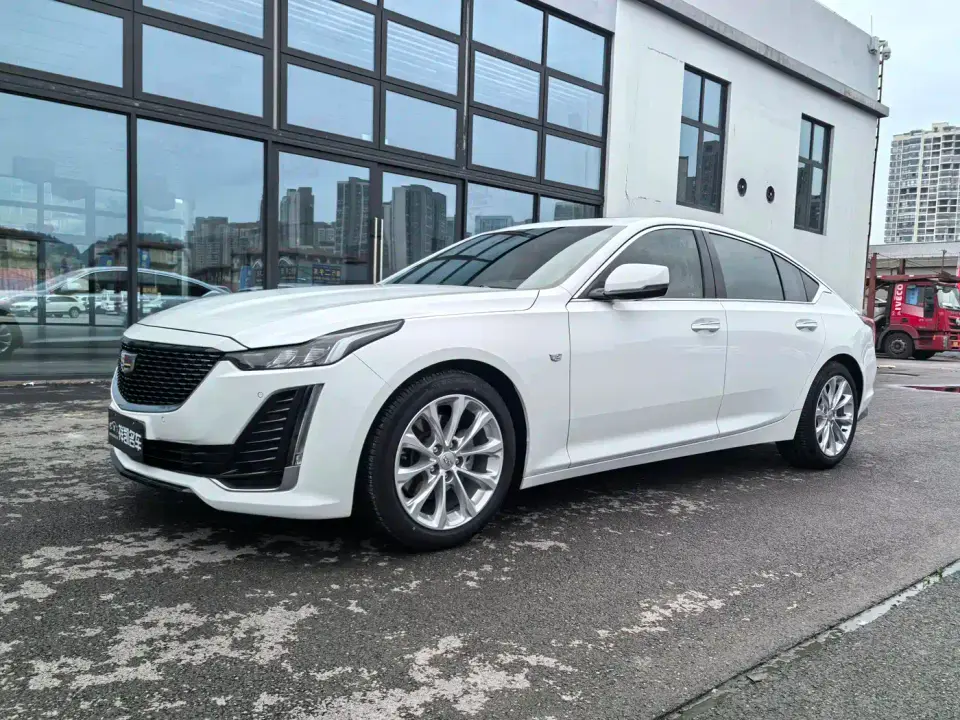 Cadillac CT5 28T Luxury 2022