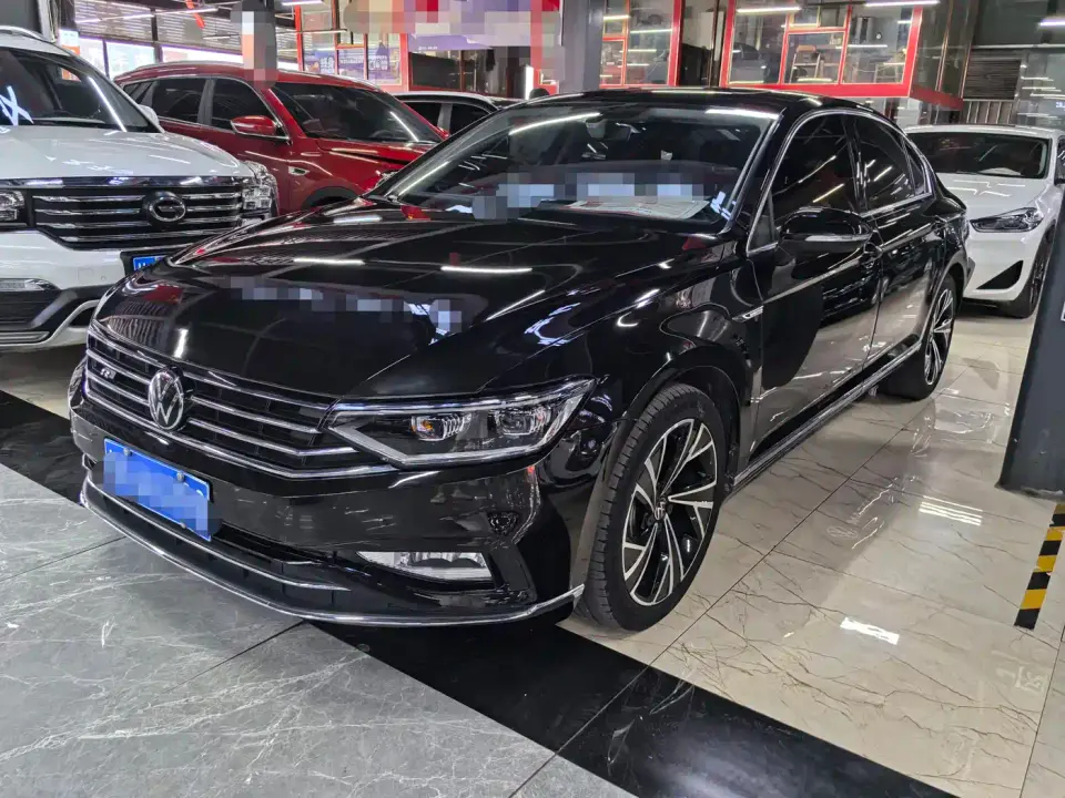 Volkswagen Magotan 330TSI DSG Luxury 2022