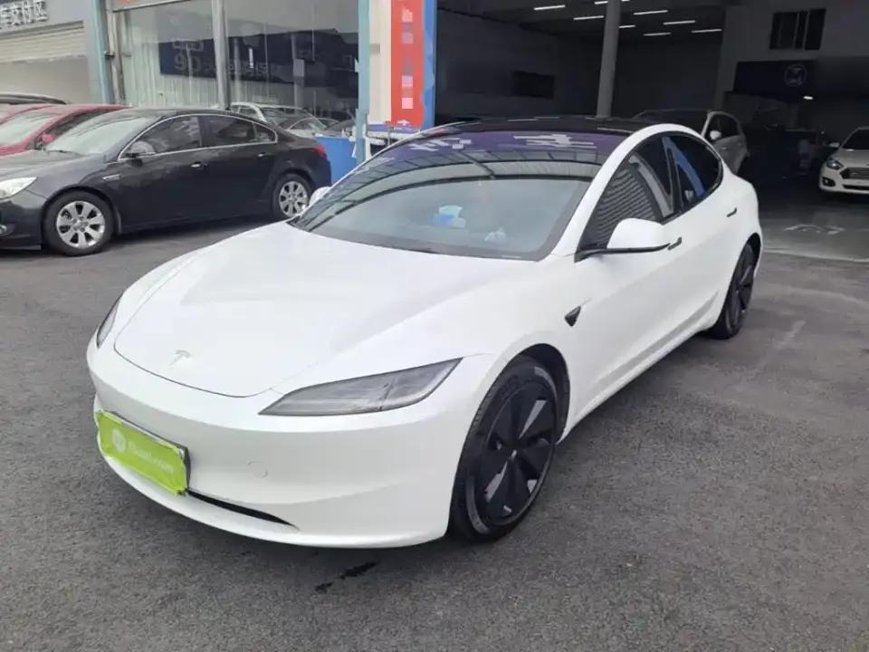 Tesla Model 3 Rear-Wheel Drive 2024