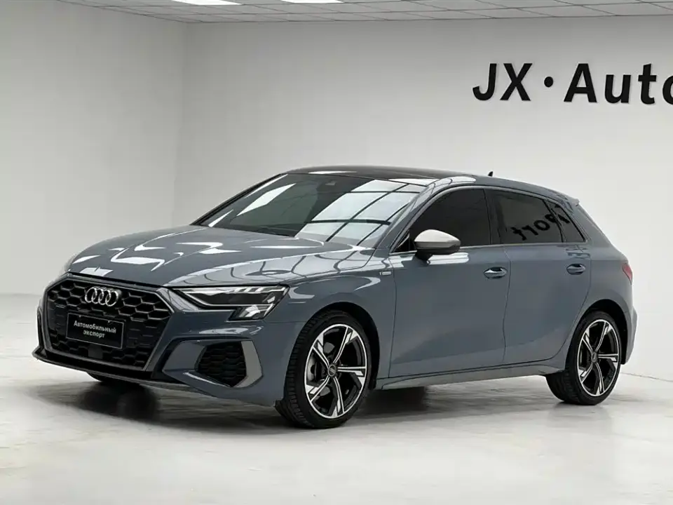 Audi A3 Model Sportback 35 TFSI RS Kit Speed Edition 2022