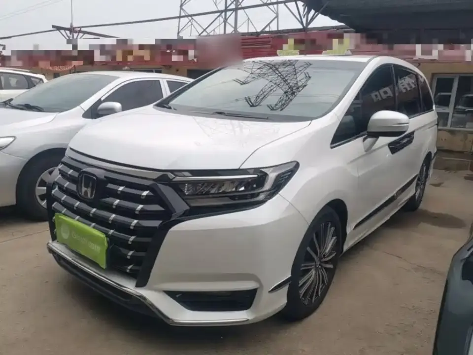 Honda Elysion 2.0L e:HEV Luxury 2023