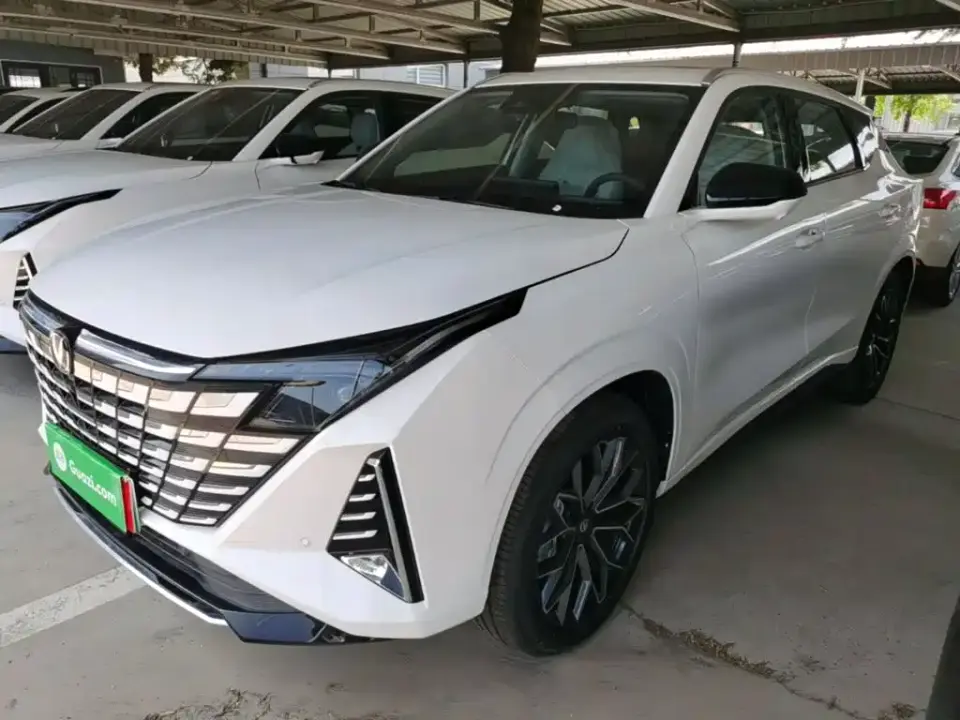 Changan UNI-Z New Energy Model Year Smart New Blue Whale 125km Battleship+ 2026