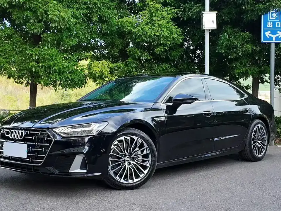 Audi A7L Model Year 45 TFSI Luxury 2025