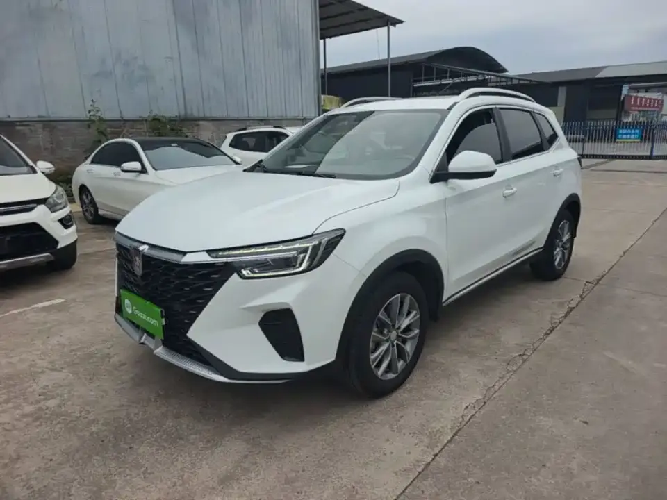 Roewe RX5 PLUS 330TGI Automatic Trend-leading Smart Benefit Edition 2025
