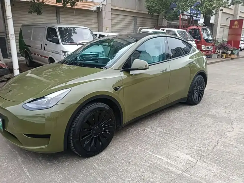 Tesla Model Y Facelift Rear-Wheel Drive Version 2023