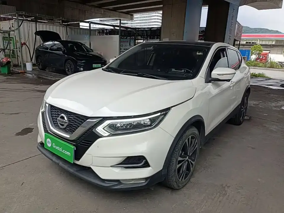 Nissan Qashqai 2.0L CVT Luxury Edition 2020