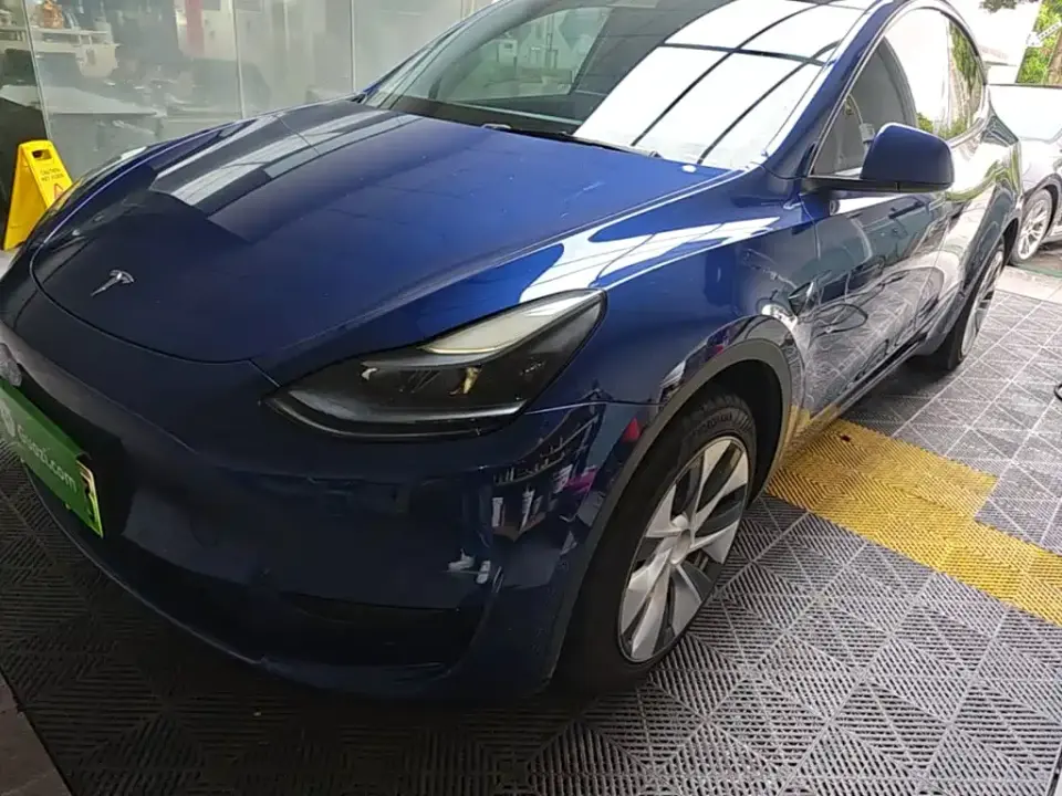Tesla Model Y Facelift Rear-Wheel Drive Version 2023