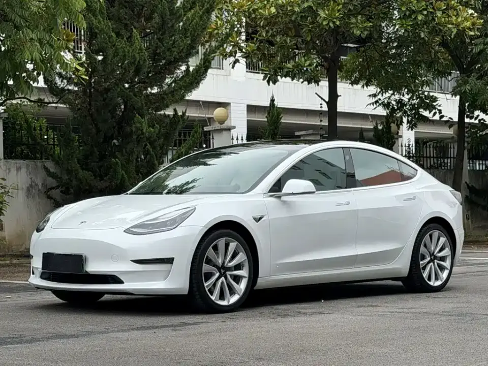 Tesla Model 3 Facelift Long Range Rear-Wheel Drive 2020