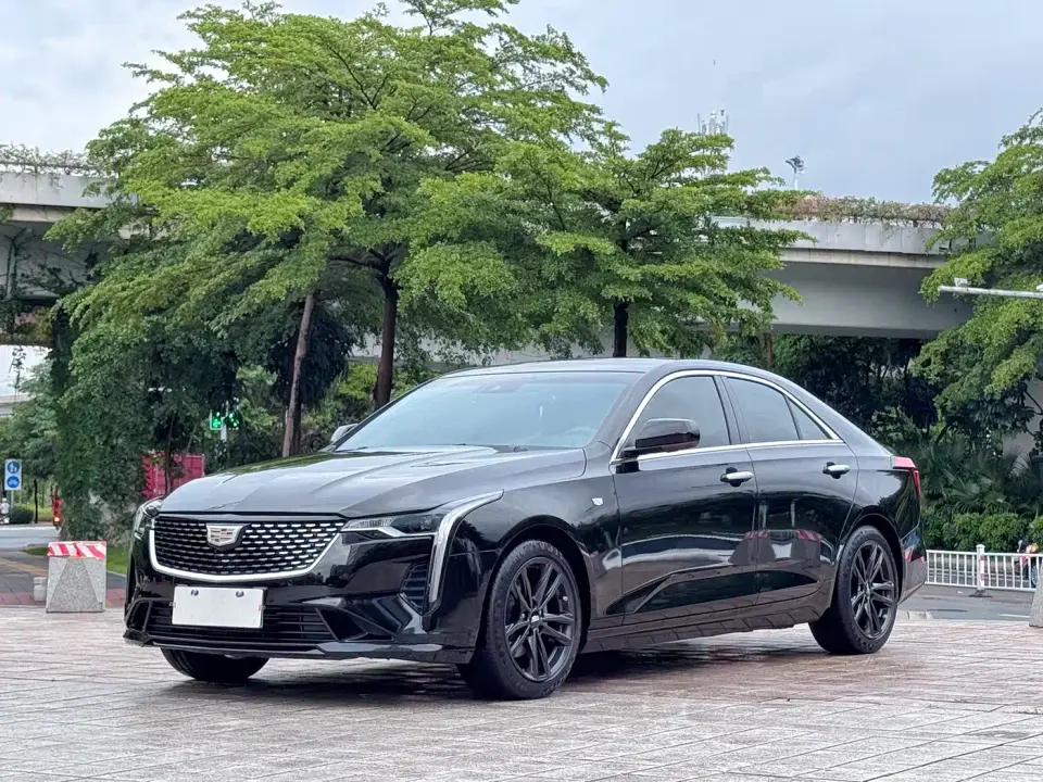 Cadillac CT4 28T Luxury Model 2022
