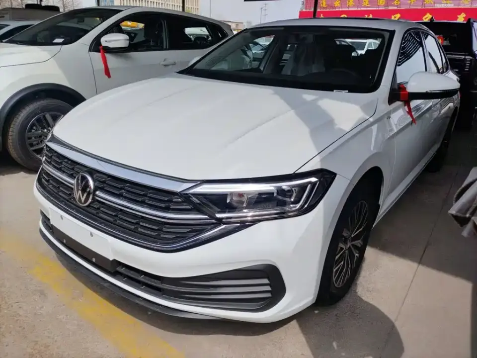 Volkswagen Sagitar Model Year Facelift 200TSI DSG Soaring Edition 2026
