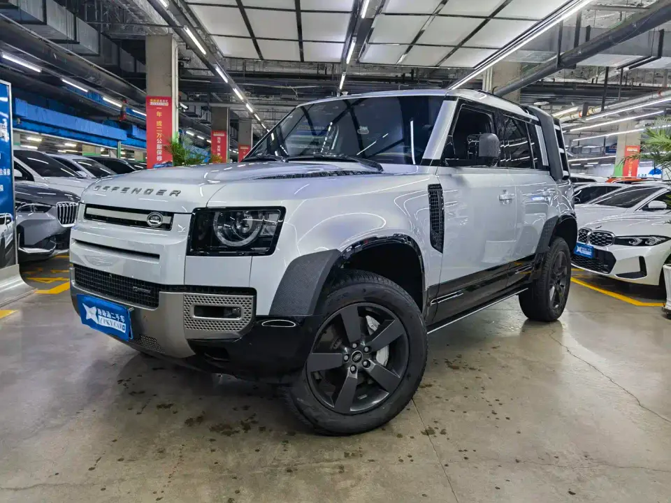 Land Rover Defender 110 P400 X-DYNAMIC HSE 2022