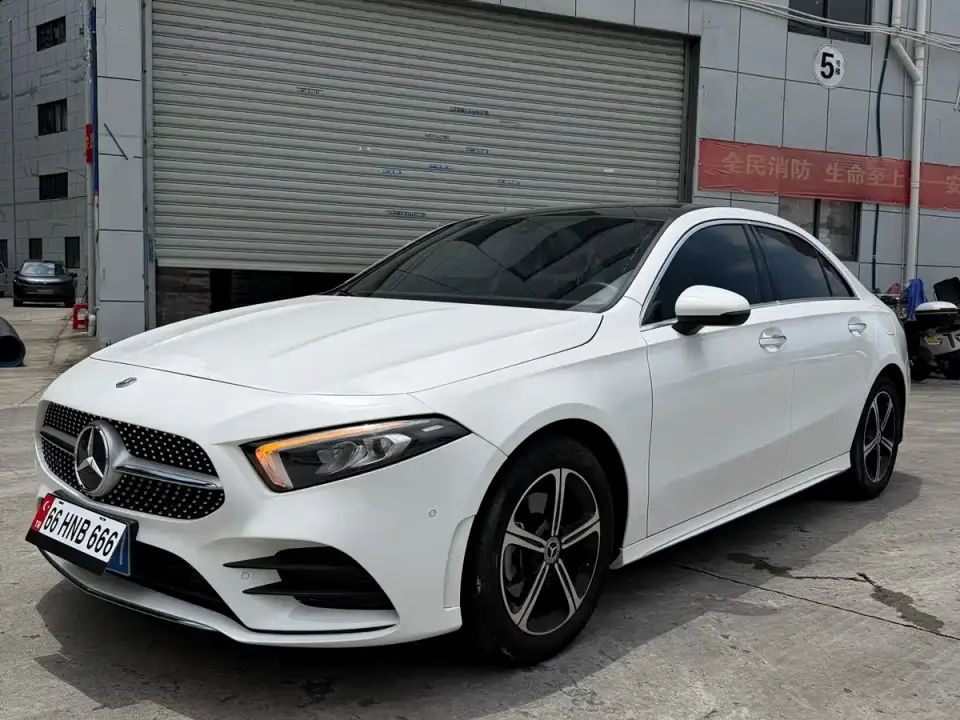 Mercedes-Benz A-Class A 200 L Sport Sedan Style 2023