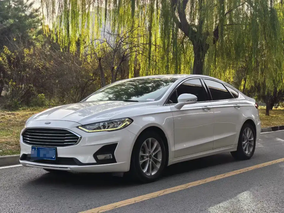 Ford Mondeo EcoBoost 180 Fashion 2021