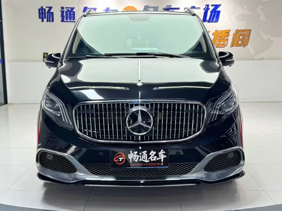 Mercedes-Benz Vito 2.0T Business Edition 9-seater 2022