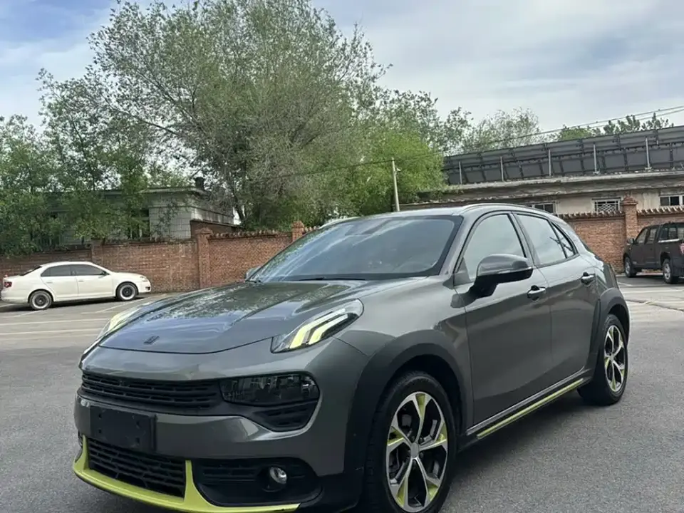 Lynk & Co 02 1.5TD DCT Shine Plus 2021
