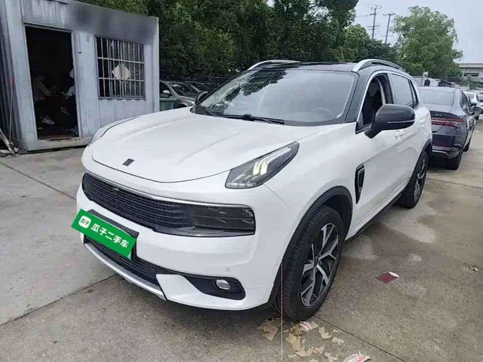 Lynk & Co 01 EM-P 1.5T PHEV Pro 2020