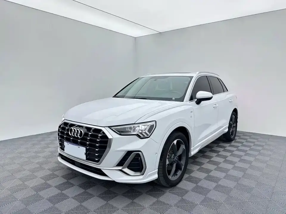 Audi Q3 35 TFSI Fashion Dynamic 2022