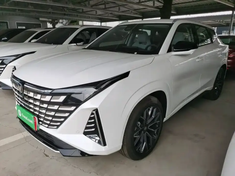 Changan UNI-Z New Energy Model Year Smart New Blue Whale 125km Battleship+ 2026