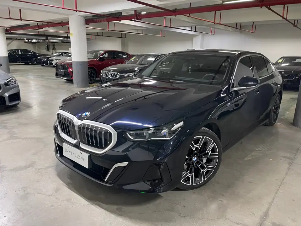BMW 5 Series 530Li Premium M Sport Package 2025