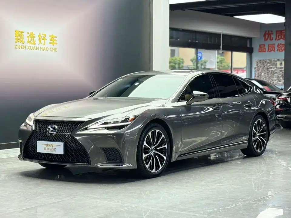 Lexus LS 500h Excellence Edition 2022