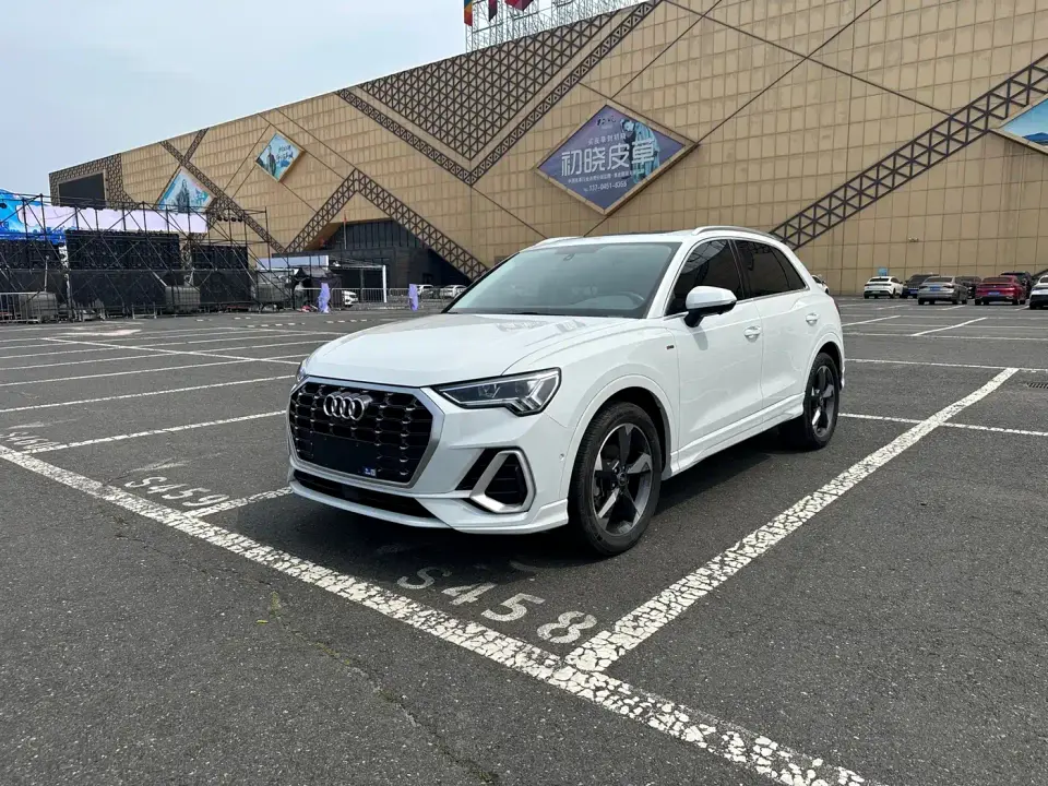 Audi Q3 35 TFSI Fashion Dynamic 2022