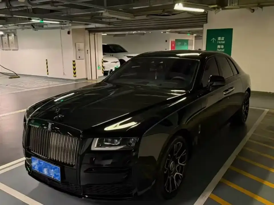Rolls-Royce Ghost 6.7T Black Badge 2023