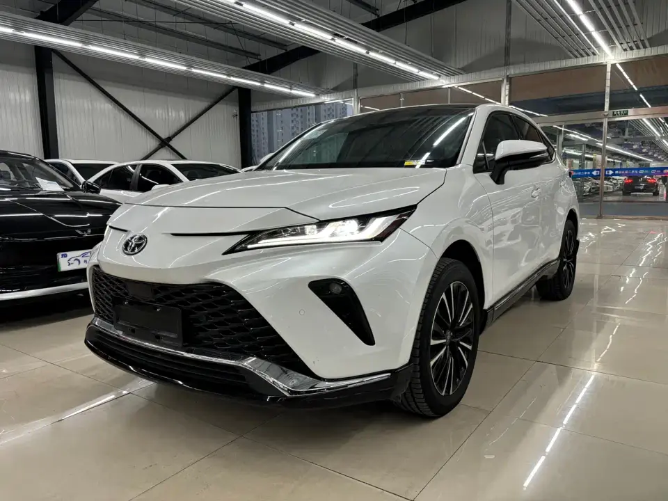 Toyota Venza 2.0L CVT FWD Premium 2023